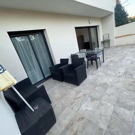 Grand Appt Rdc Saint-cyprien Saint-Cyprien (Pyrenees-Orientales)