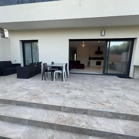Grand Appt Rdc Saint-cyprien